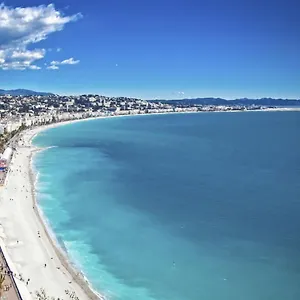 Apartment Riviera: Hyper-central With Sea-view Balcony, Nice